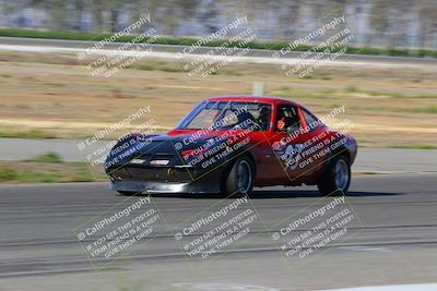 media/May-01-2022-CalClub SCCA (Sun) [[03a481c204]]/Around the Pits/